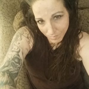 Meet your Posher, Tonya